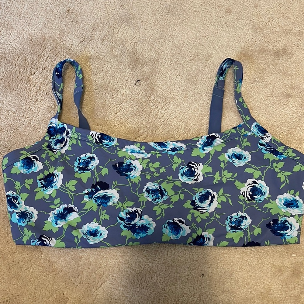 size XL aerie floral sports bra